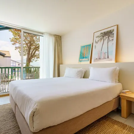 Ibaia - Piscine & Hotel 4*