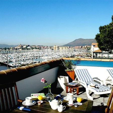 Ibaia - Piscine & Hotel 4*